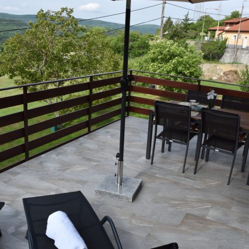 apartma brkinka jacuzzi savna brkini slovenia (18)