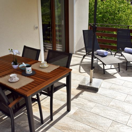 apartma brkinka jacuzzi savna brkini slovenia (19)