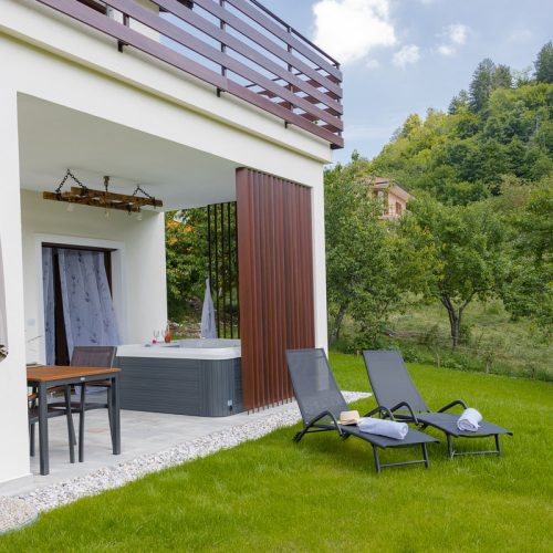apartma savna jacuzzi zunaj brkini slovenia izlet (19)
