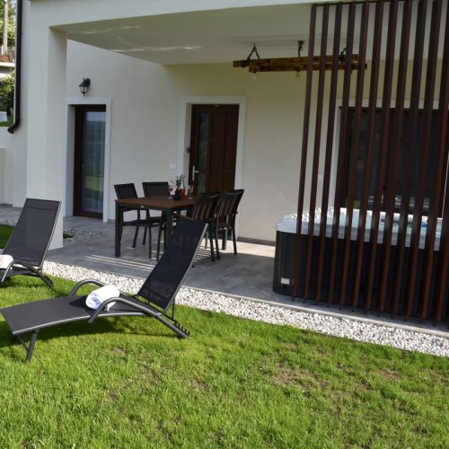 apartma savna jacuzzi zunaj brkini slovenia izlet (5)