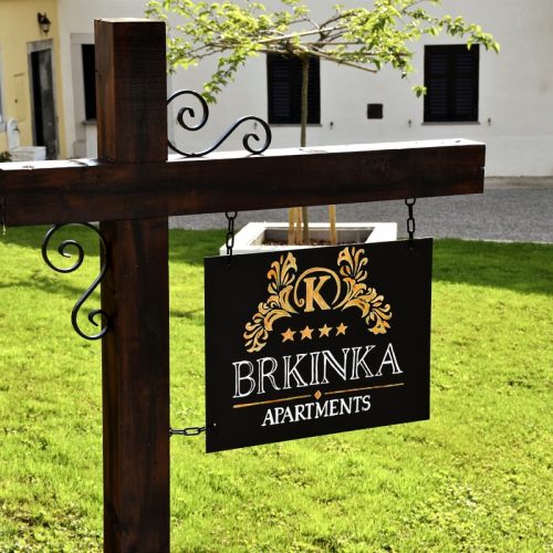 apartmaji slovenia nature brkinka jacuzzi savna brkini (18)