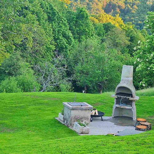 apartmaji slovenia nature brkinka jacuzzi savna brkini (2)