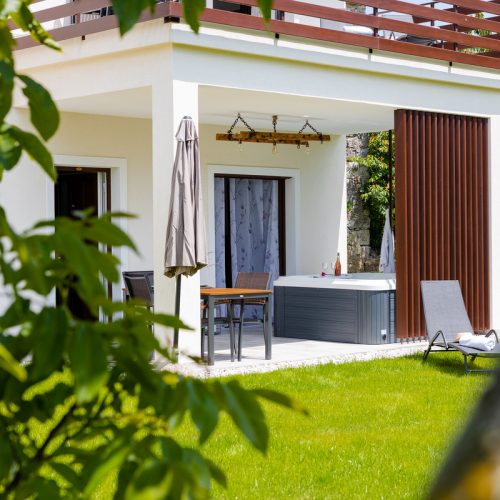 apartmaji slovenia nature brkinka jacuzzi savna brkini (6)